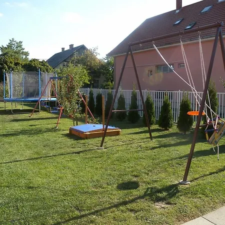 Siofok, Balaton 3 * شيوفوك